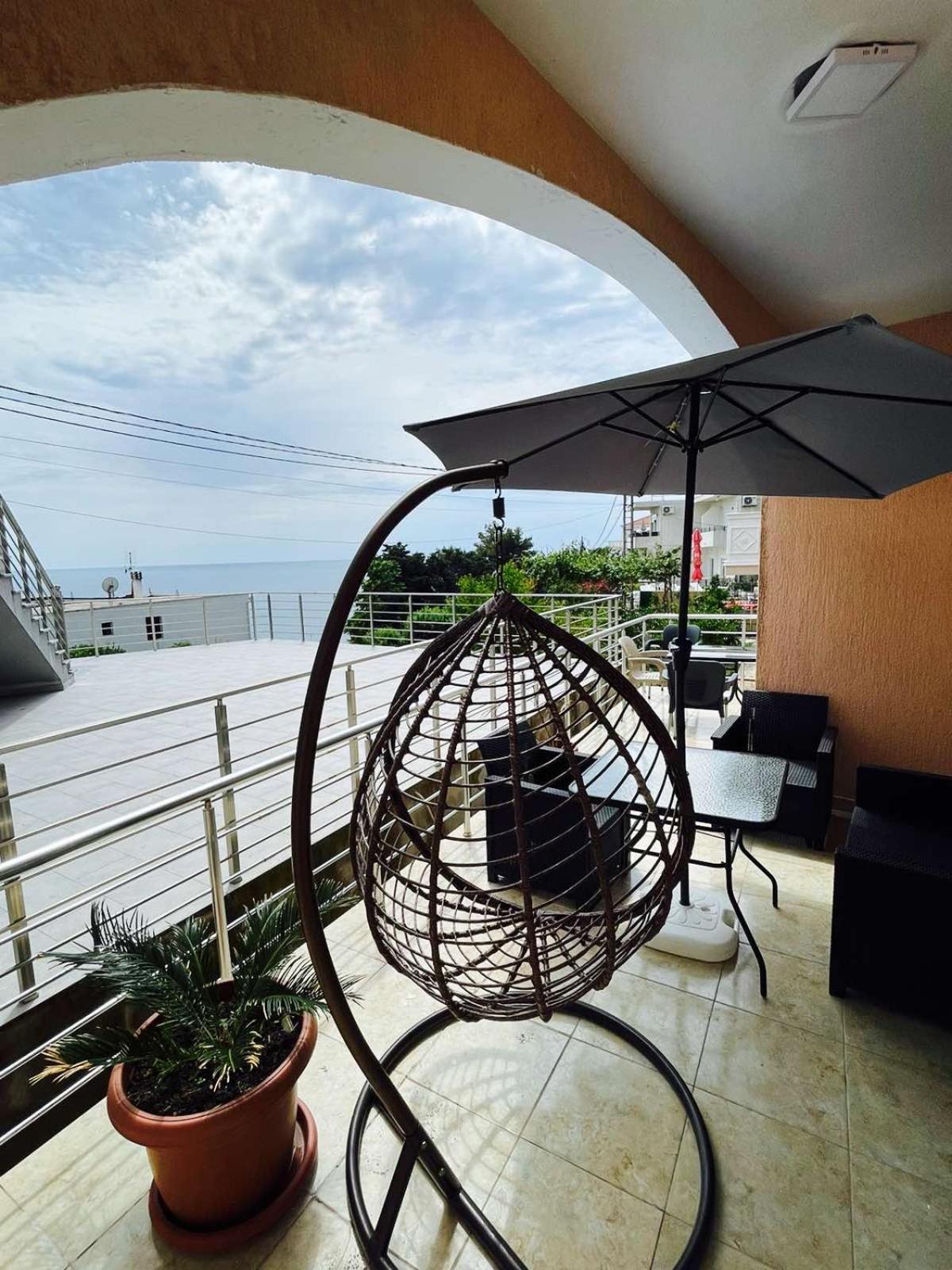 Apartments Harmony Ulcinj Esterno foto