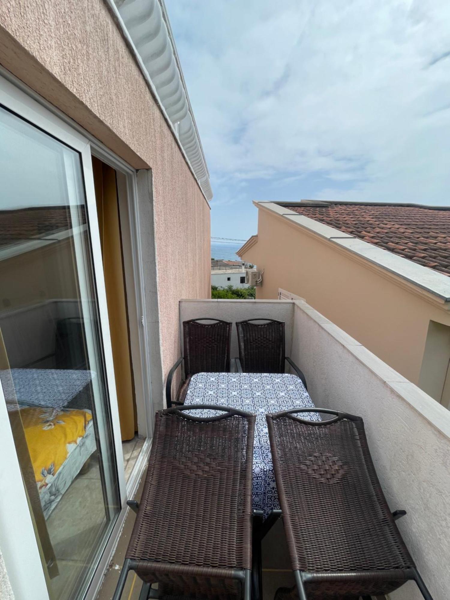 Apartments Harmony Ulcinj Esterno foto