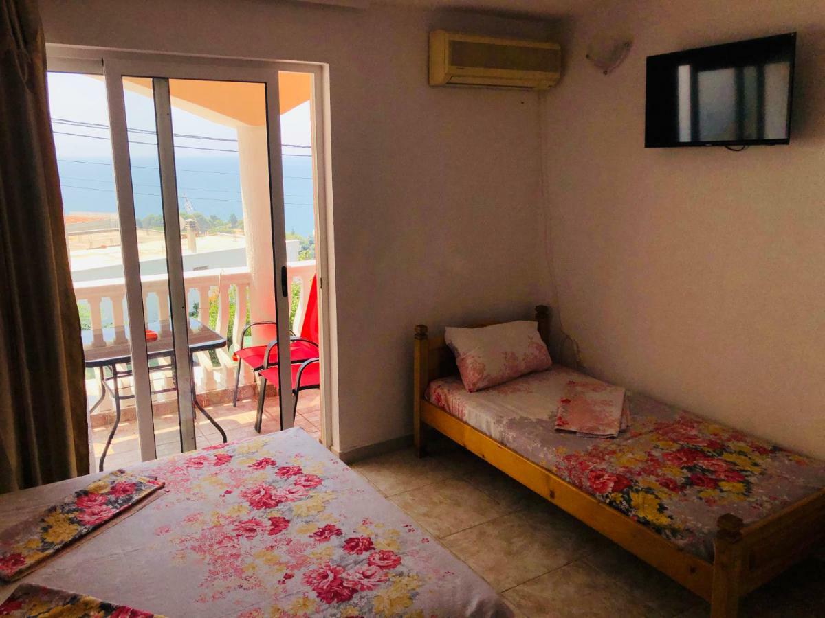 Apartments Harmony Ulcinj Esterno foto